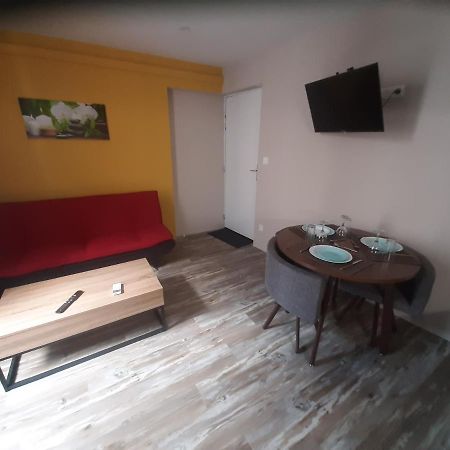 3 Apt T2 Cosy De 40 A 50 M2 Ideal Pour Un Deplacement Pro " Les Iris " Bourg-Saint-Andéol Екстериор снимка