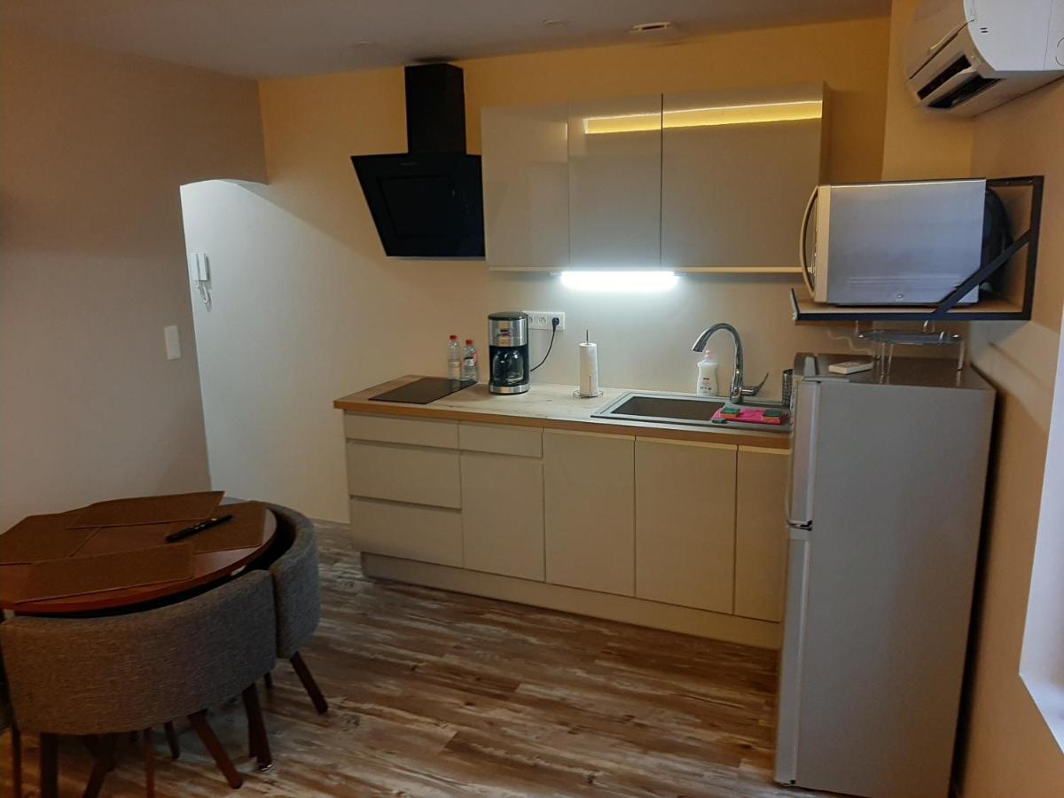 3 Apt T2 Cosy De 40 A 50 M2 Ideal Pour Un Deplacement Pro " Les Iris " Bourg-Saint-Andéol Екстериор снимка