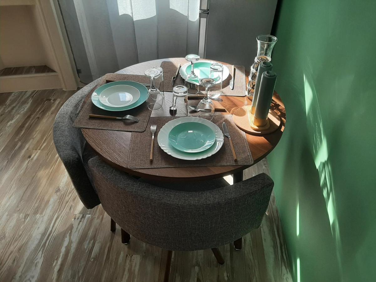 3 Apt T2 Cosy De 40 A 50 M2 Ideal Pour Un Deplacement Pro " Les Iris " Bourg-Saint-Andéol Екстериор снимка