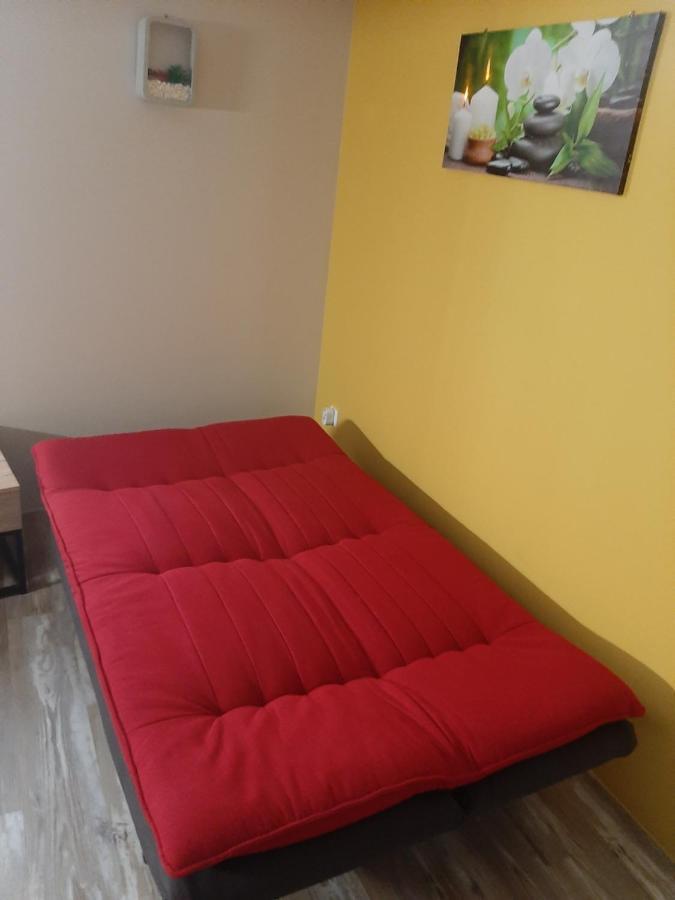 3 Apt T2 Cosy De 40 A 50 M2 Ideal Pour Un Deplacement Pro " Les Iris " Bourg-Saint-Andéol Екстериор снимка